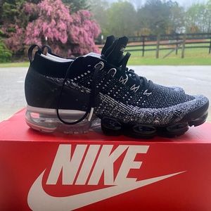 Nike Flyknit Vapor Max
